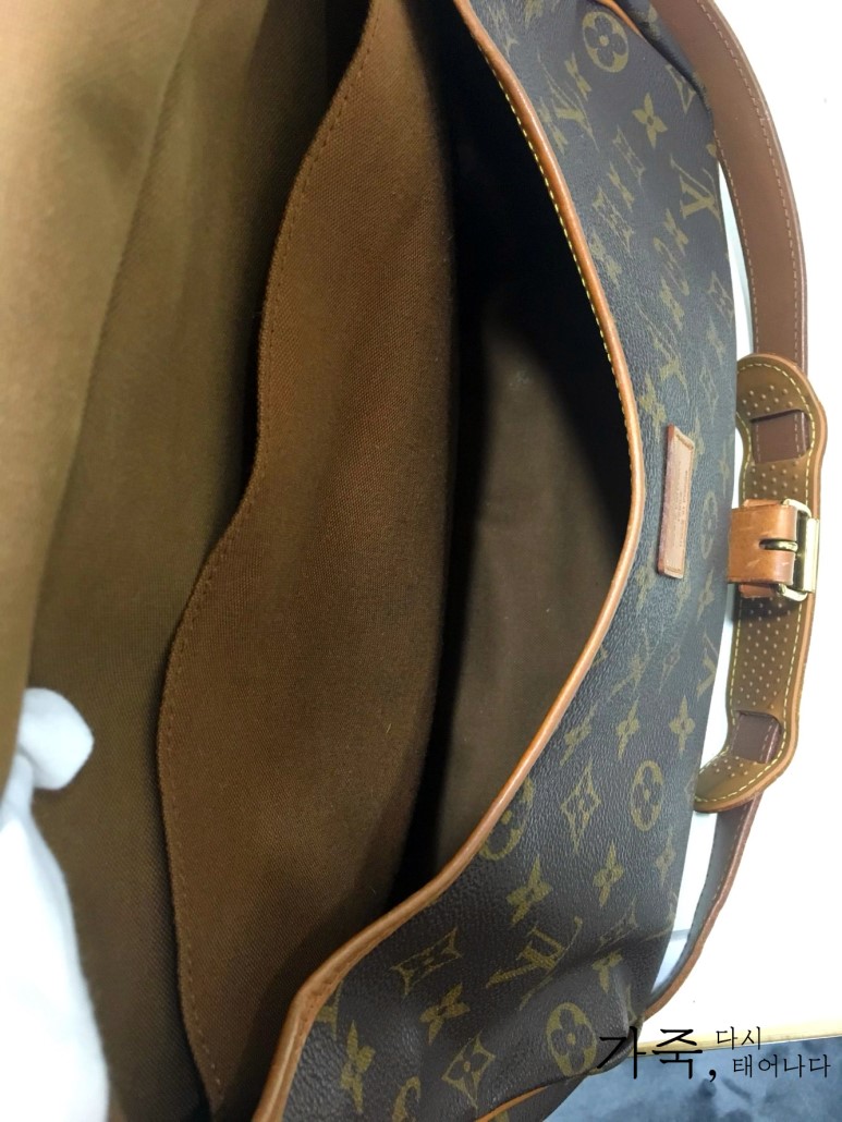 루이비통 소뮤르 35 쌍둥이백 크로스백 Louis Vuitton