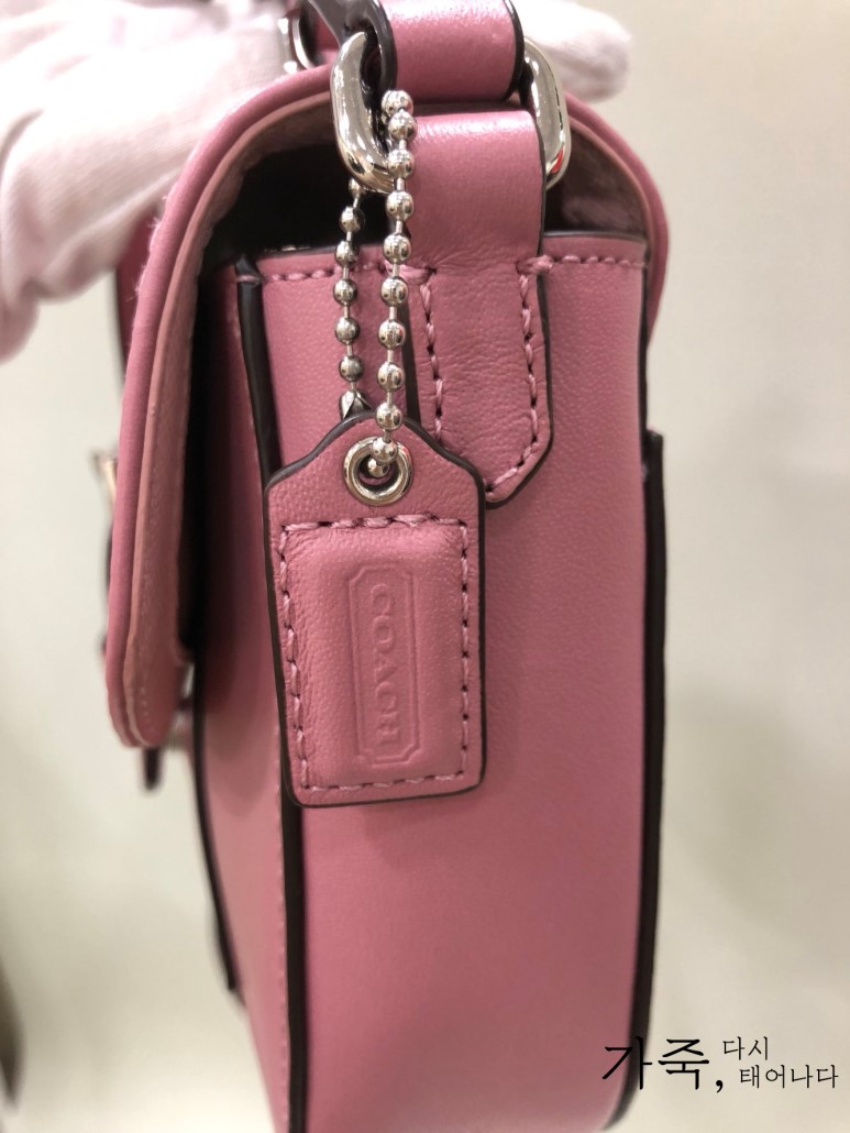 Coach 코치 분홍 크로스백