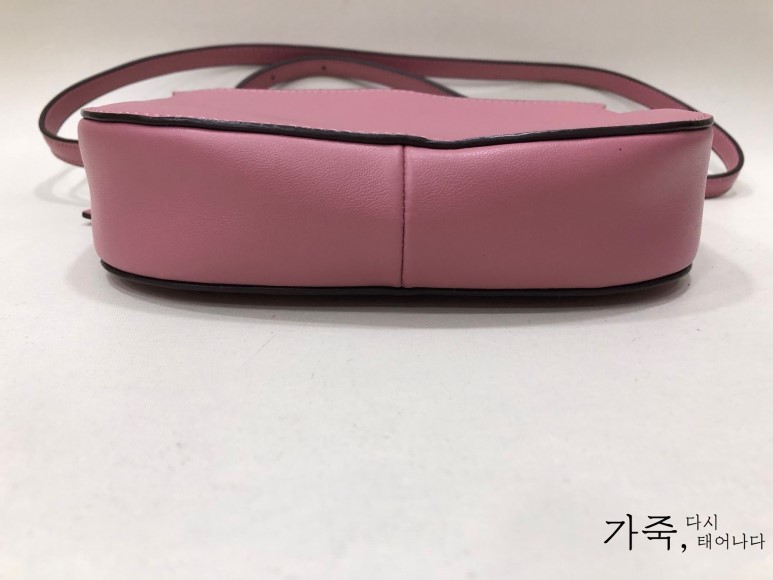 Coach 코치 분홍 크로스백