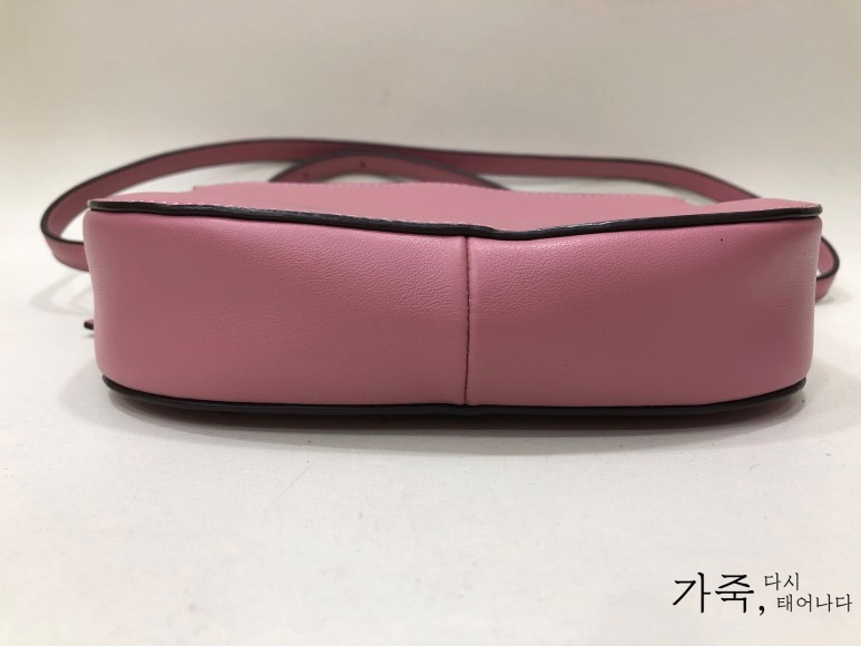 Coach 코치 분홍 크로스백