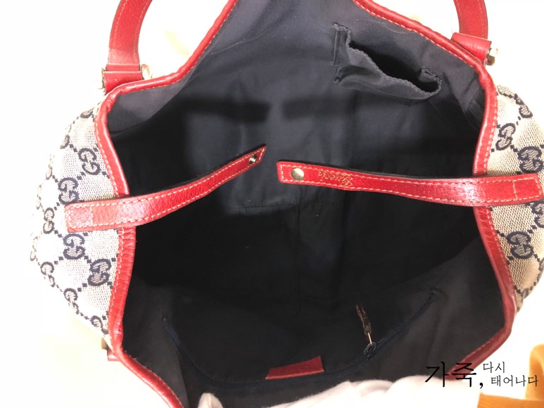 GUCCI 구찌 모노그램 패턴 페브릭 숄더백