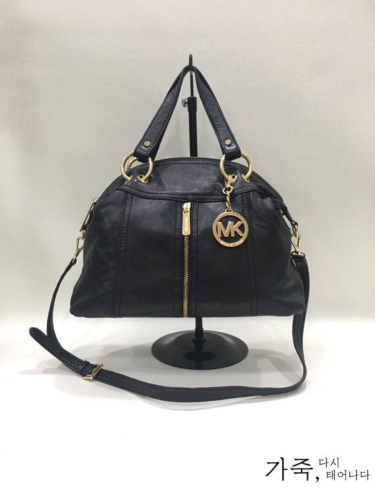 Micheal Kors 마이클 코어스 양가죽 투웨이백