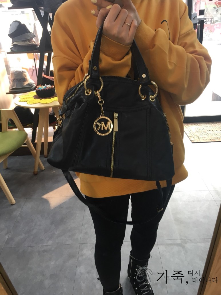 Micheal Kors 마이클 코어스 양가죽 투웨이백