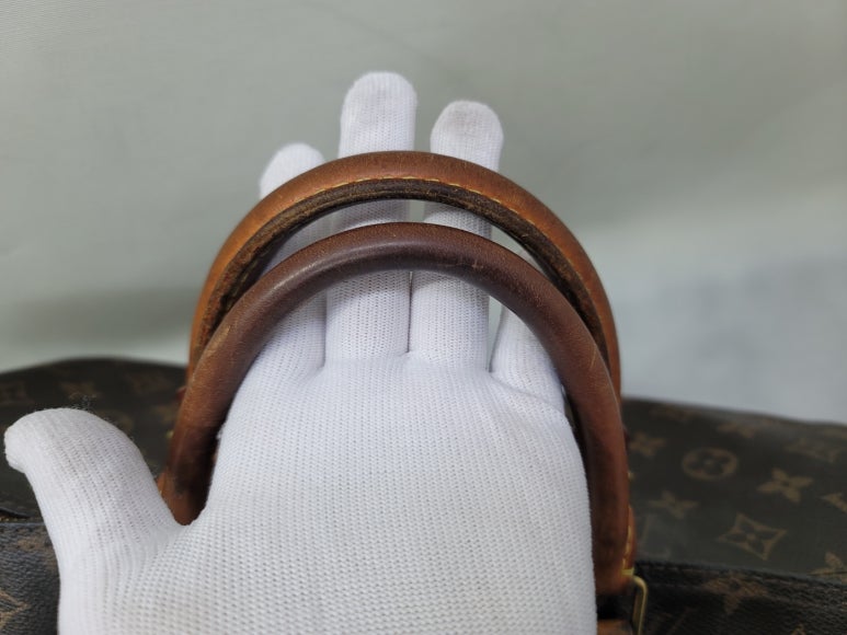 가죽 태닝, 자연스러운 색 변화일까요? 변색과 어떻게 다를까요?